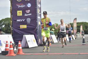 BIB: 0734
                            <button type="button" onclick="openModal(4945443)" class="btn btn-primary btn-sm float-right btn-popup" data-toggle="modal" data-target=".modal-high-quality">
                        <i class="fas fa-shopping-cart"></i> Add to Cart
                    </button>
                                            <button type="button" onclick="isThisMe(4945443, true)" class="btn btn-success btn-sm float-right btn-popup btn-isme hidden" data-toggle="tooltip" data-placement="bottom" title="นี่คือรูปของคุณใช่ไหม คลิกที่นี่เพื่อเอาเข้าอัลบั้ม">
                        <i class="fas fa-plus"></i> Add to album
                    </button>
                    <button type="button" onclick="isThisMe(4945443, false)" class="btn btn-warning btn-sm float-right btn-popup btn-isnotme hidden">
                        <i class="fas fa-ban"></i> Remove from album
                    </button>